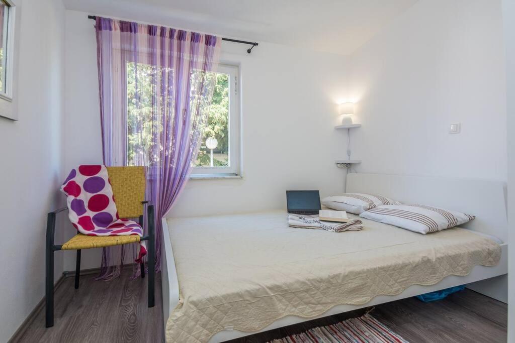 Apartament Family Patio Vir Zewnętrze zdjęcie