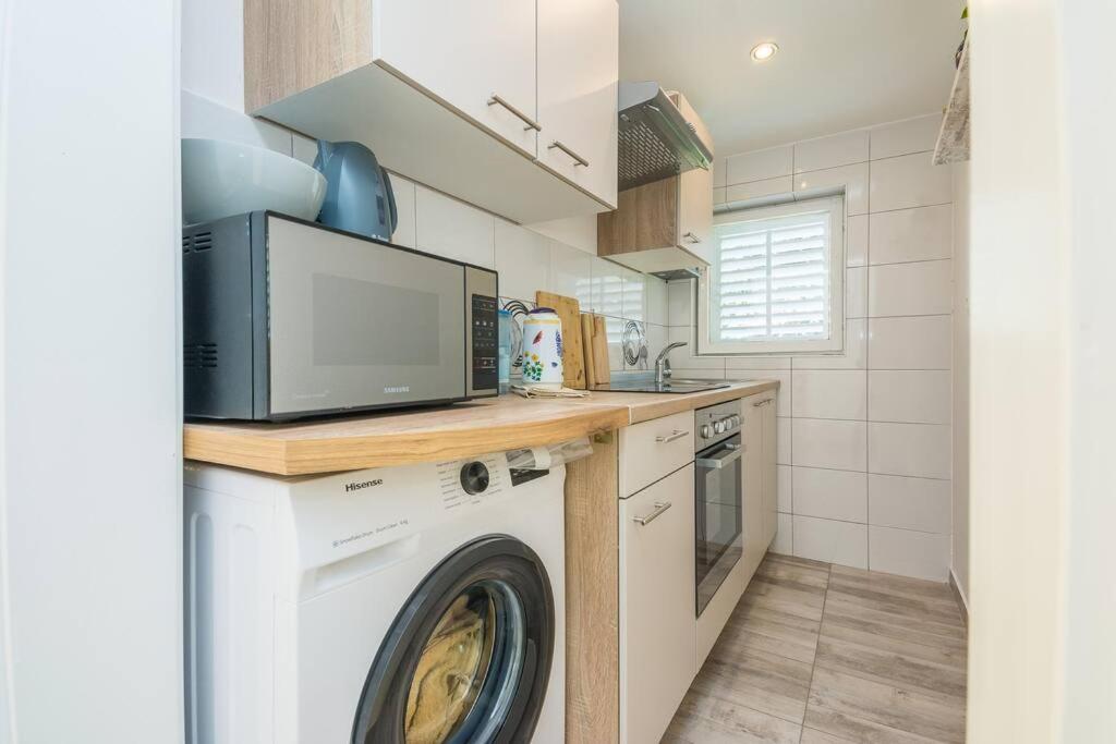 Apartament Family Patio Vir Zewnętrze zdjęcie